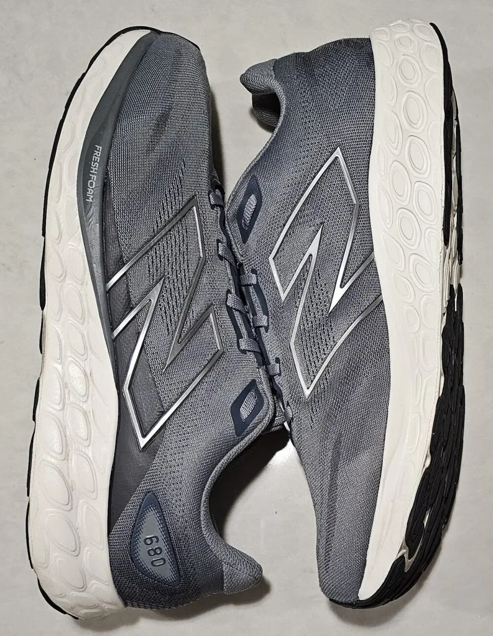 New Balance Fresh Foam 680v8 Harbor Grey Men's Size 15 4E Wide M680LG8